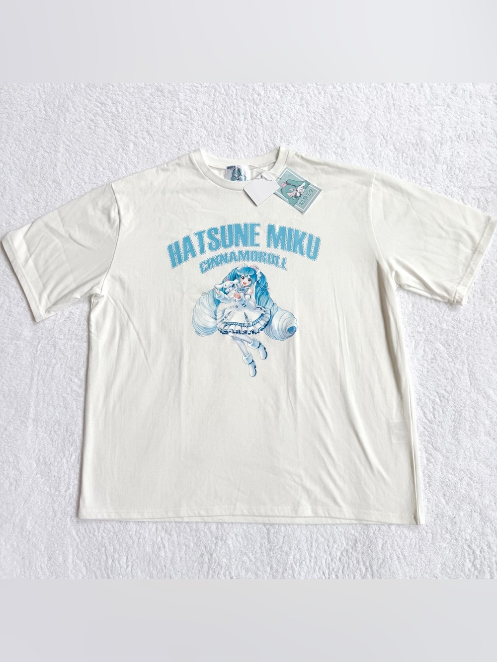 NEW Hatsune Miku x Cinnamoroll T Shirt Unisex Size L Anime Sanrio Japan Idol